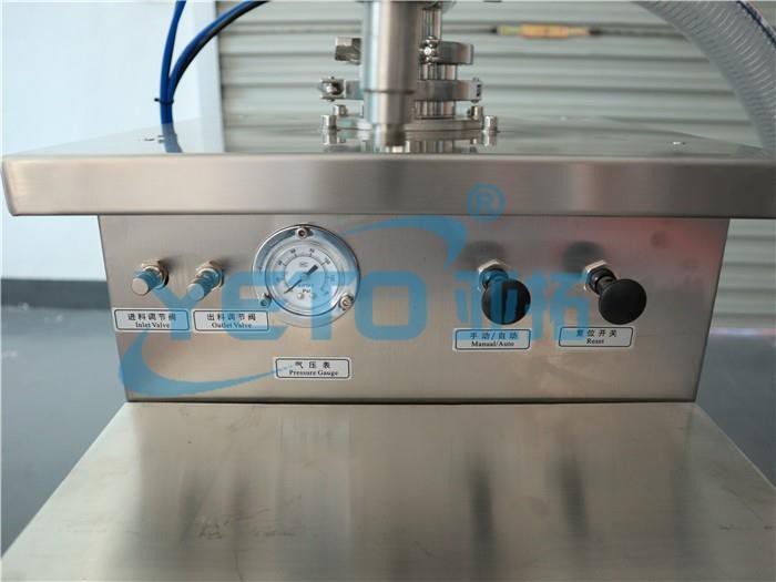 Cosmetics Liquid Bottle Filling Machine